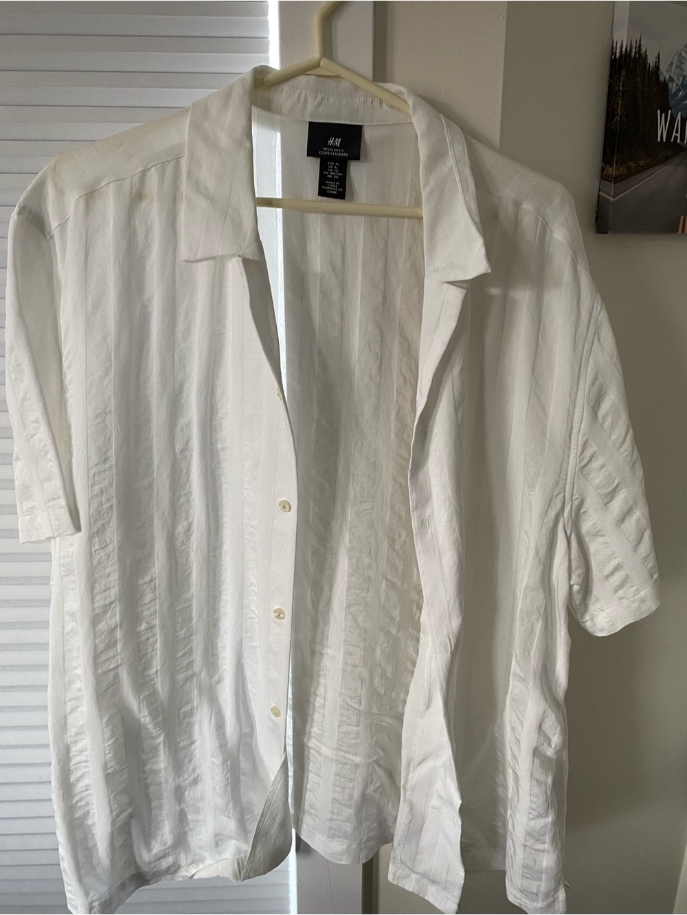 H&M White Short Sleeve Open Collar Shirt